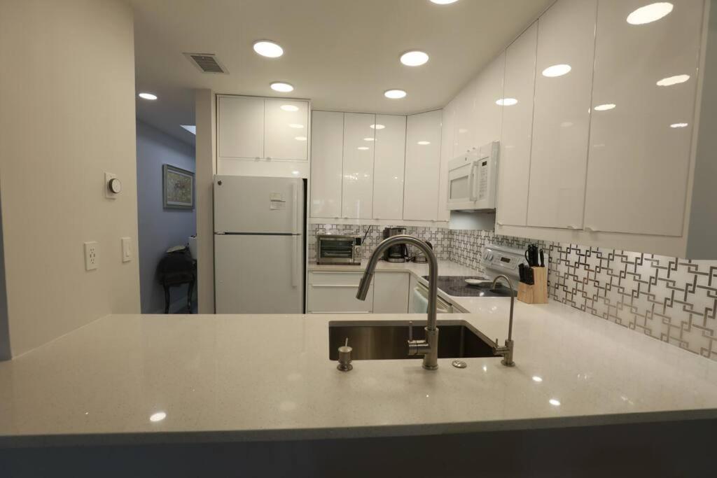 Naples Dream At Wtc With Heated Pool Spa Sauna 7 Bicycles And 3 Mls To Beach Экстерьер фото